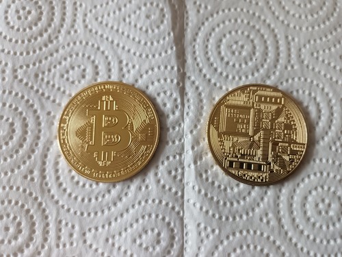Bitcoin medallie goldfarben - bitcoin,